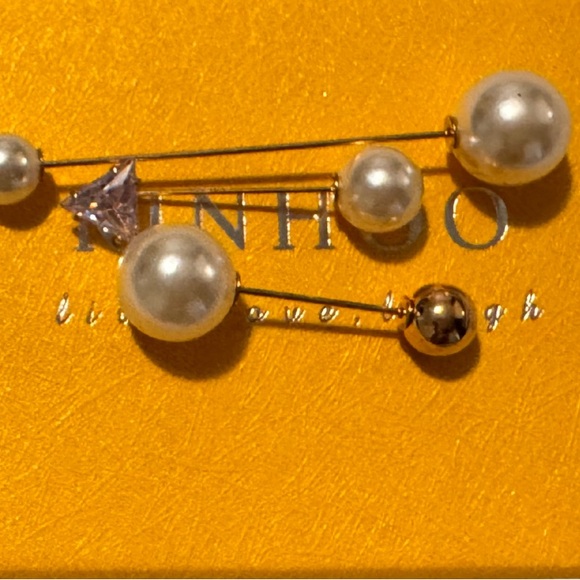 Elegant Gold and Pearl Jewelry Set All 5 Pieces Brooch Safety Pin - Picture 10 of 15